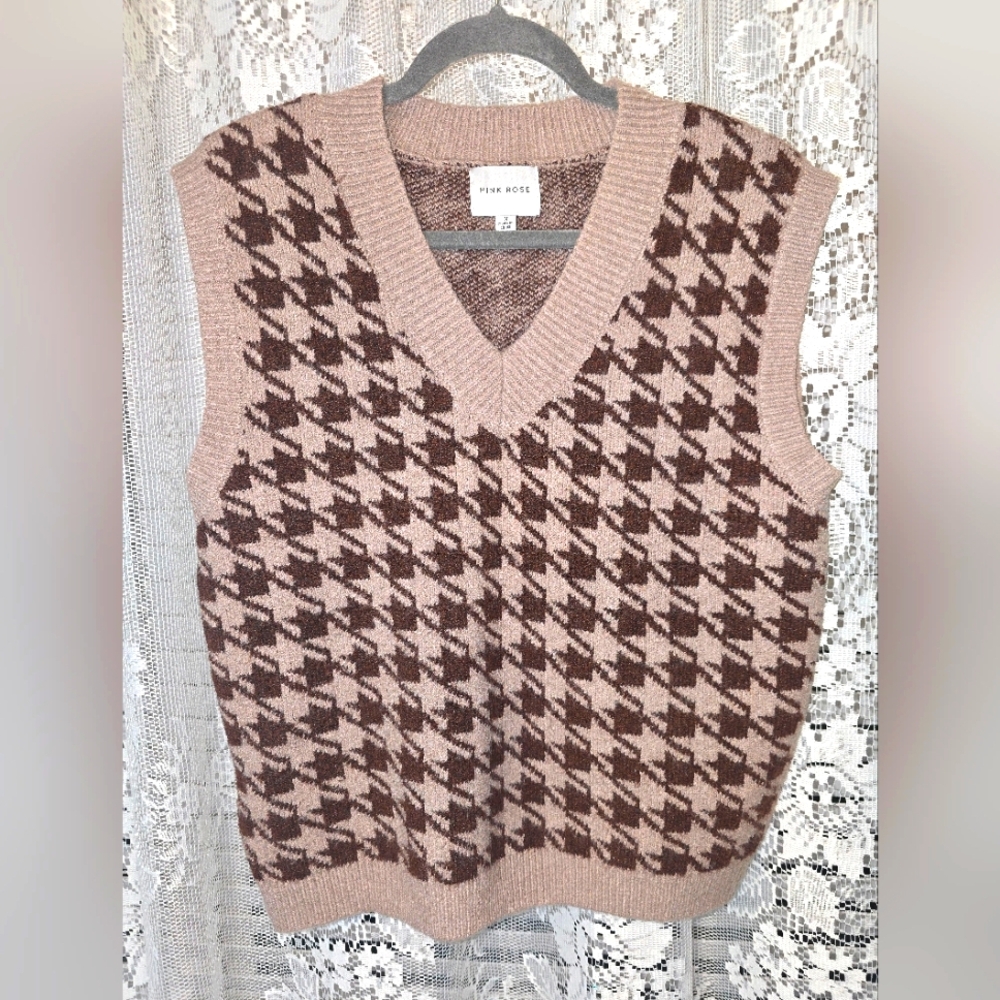 Pink Rose Beige and Brown Houndstooth Sweater Vest, Womens Medium